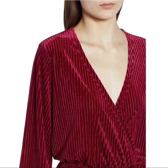 NEW THE FIFTH LABEL VELVET LONG SLEEVE ROMPER - Picture 3 of 11